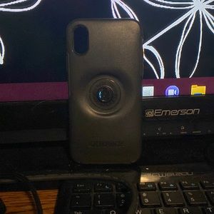 Pop socket otter box case